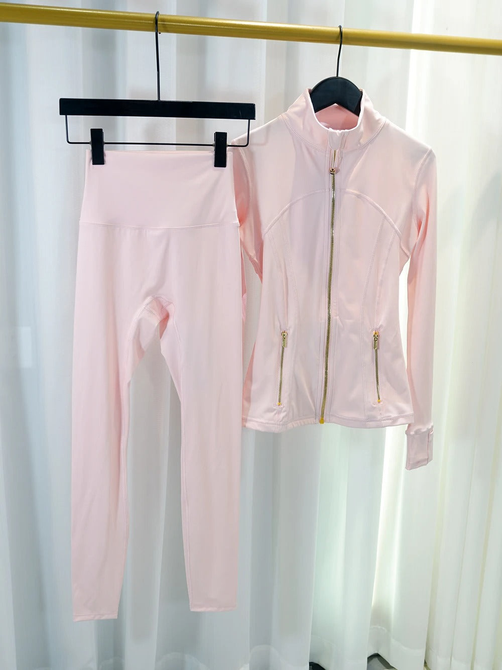 Gold zipper jacket and yoga pants set, sportswear, quick-dry and breathable, slimming and lightweight, tight-fitting