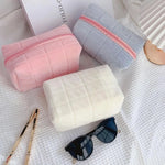 Soft Plush Quilted Cosmetic Bag Portable Zipper Makeup Organizer Cute Travel Toiletry Pouch for Women Girls