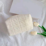 Soft Plush Quilted Cosmetic Bag Portable Zipper Makeup Organizer Cute Travel Toiletry Pouch for Women Girls