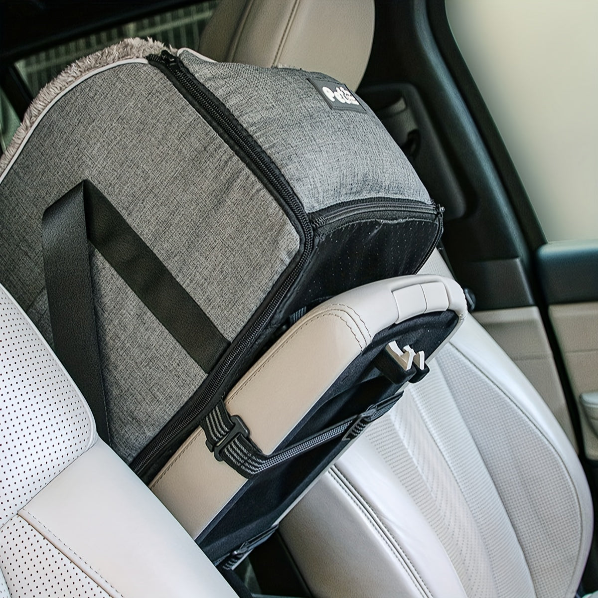 PETFANGFANG Cozy Pet Car Seat - Portable Dog & Cat Travel Bag with Secure Buckle Closure, Polyester Material for Small to Medium Pets